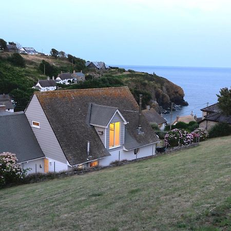 Spinnaker Cadgwith Holiday Home Kültér fotó